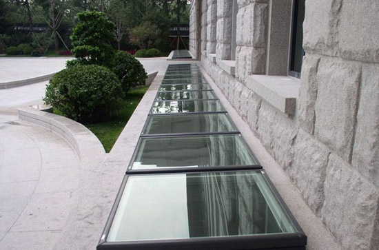 地下室天窗-固定式天窗安装效果